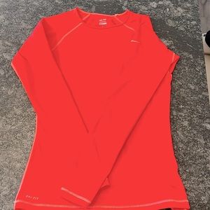 Nike Pro Long sleeve - slightly line- athletic women size medium - tangerine